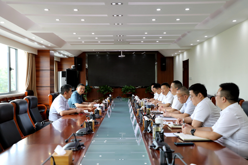 建工控股黨委委員、總會計師王淑德赴公司調(diào)研 - 副本